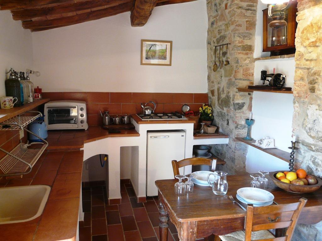Podere Patrignone Konuk evi Castellina in Chianti Oda fotoğraf